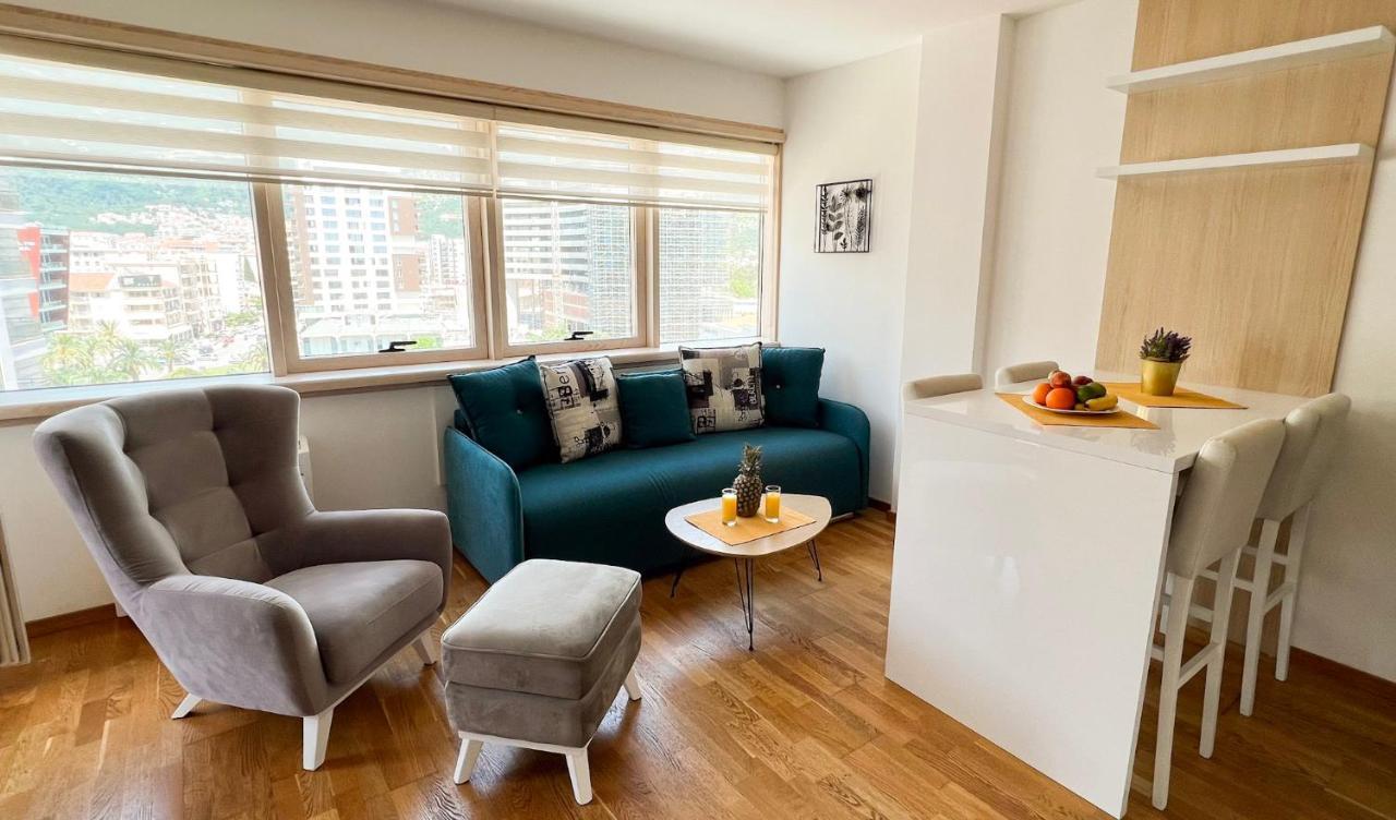 Four Views Apartments 布德瓦 外观 照片