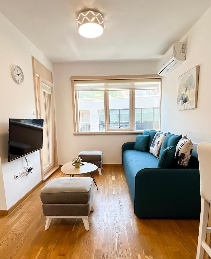 Four Views Apartments 布德瓦 外观 照片